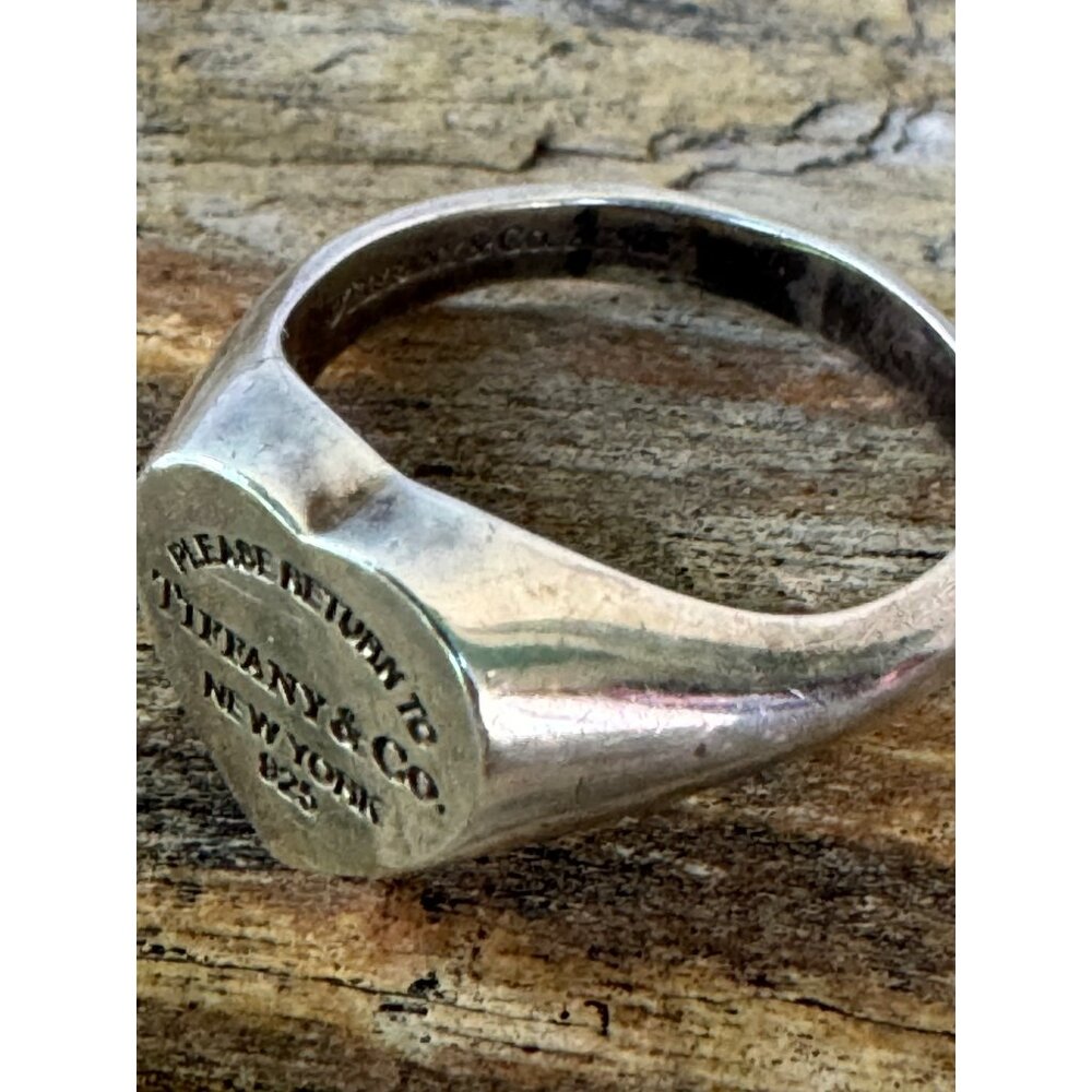 Please Return to Tiffany New York Heart Signet Ring in Sterling Silver - Picture 2 of 6